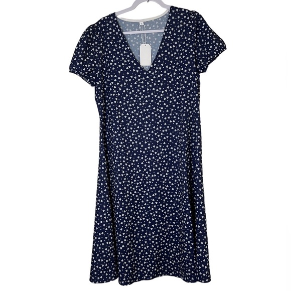 Dresses & Skirts - NWT Women's Blue White Heart Pattern V Neck Fit and Flare Dress XL